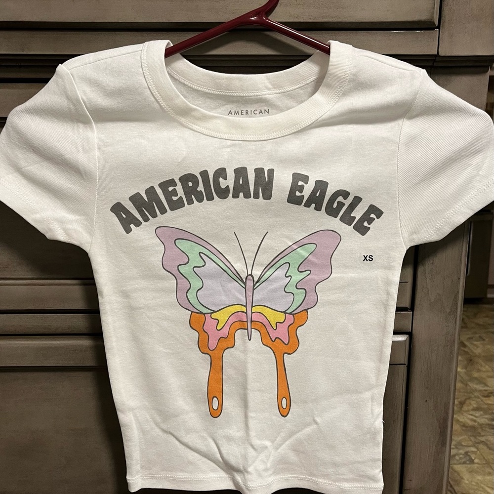 American Eagle Cropped Baby Tee XS NWT